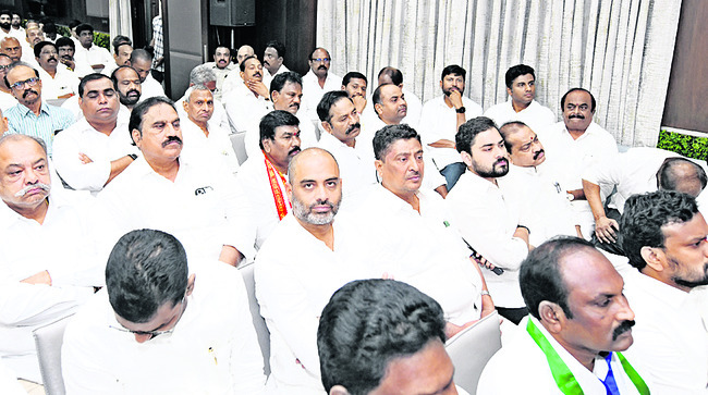 పారిశ్రామిక ప్రగతితోనే అభివృద్ధి 3