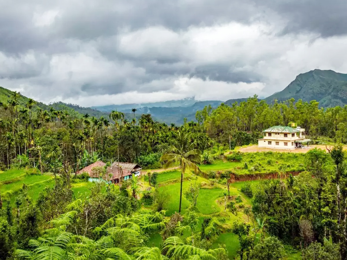 Monsoon Travel: Must see tourist places during This season8