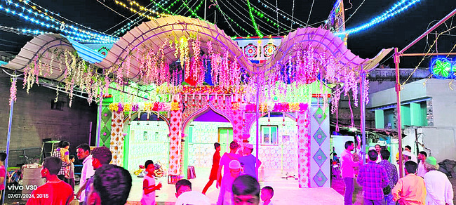 నెల వంక దర్శనం.. మొహర్రం ప్రారంభం1