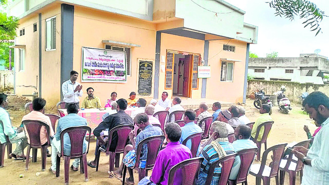 మాదక ద్రవ్యాలకు దూరంగా ఉండాలి1