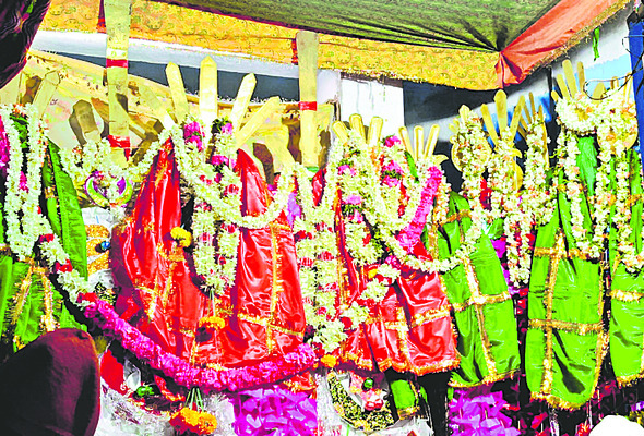 శ్రీవారిని దర్శించుకున్న హంపి పీఠాధిపతి 2