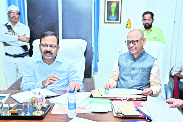 ప్రజలకు మెరుగైన వైద్యం అందించాలి1