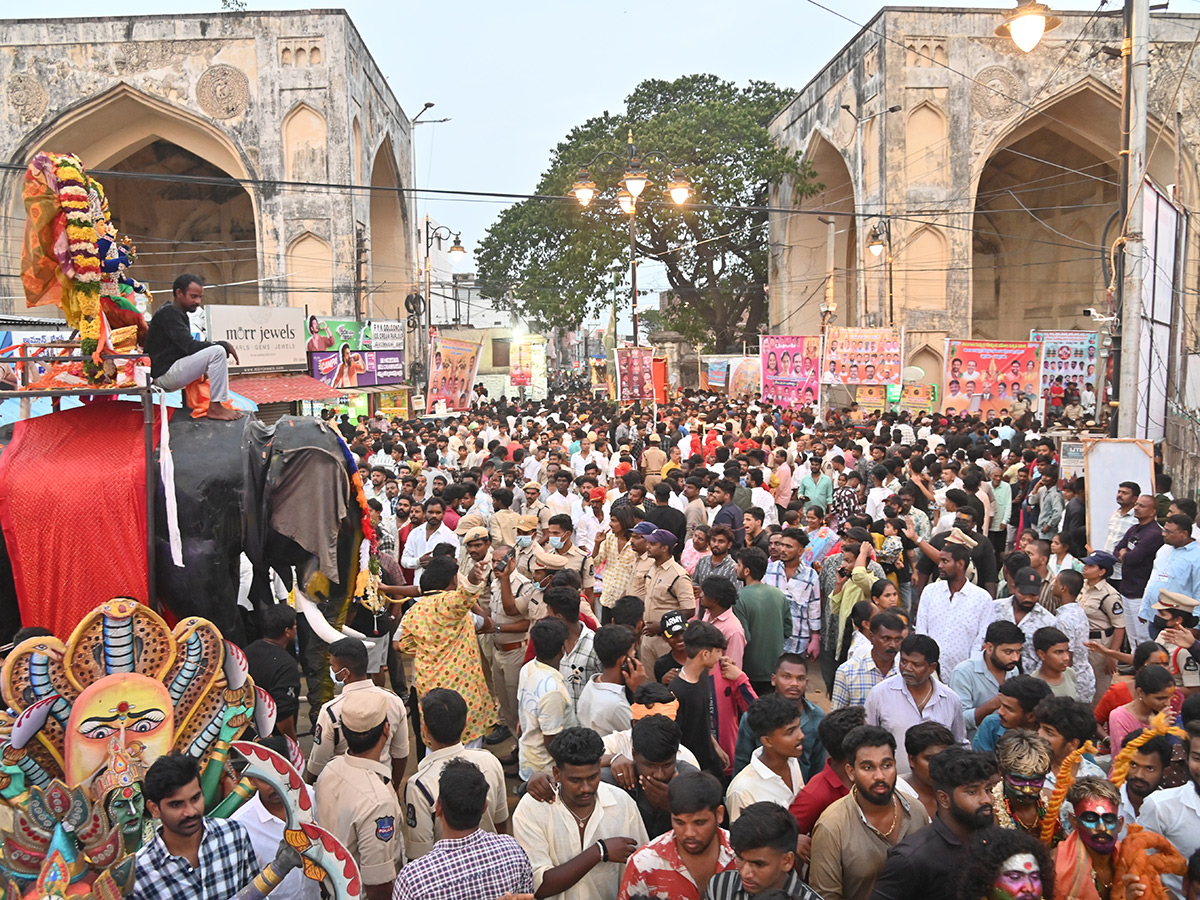 Bonalu 2025 Festival Begins in Telangana Photos12