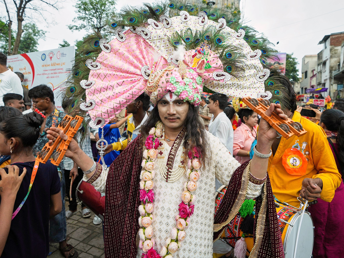 Devotees Gather For Grand Rath Yatra Of Lord Jagannath In Puri Photos10