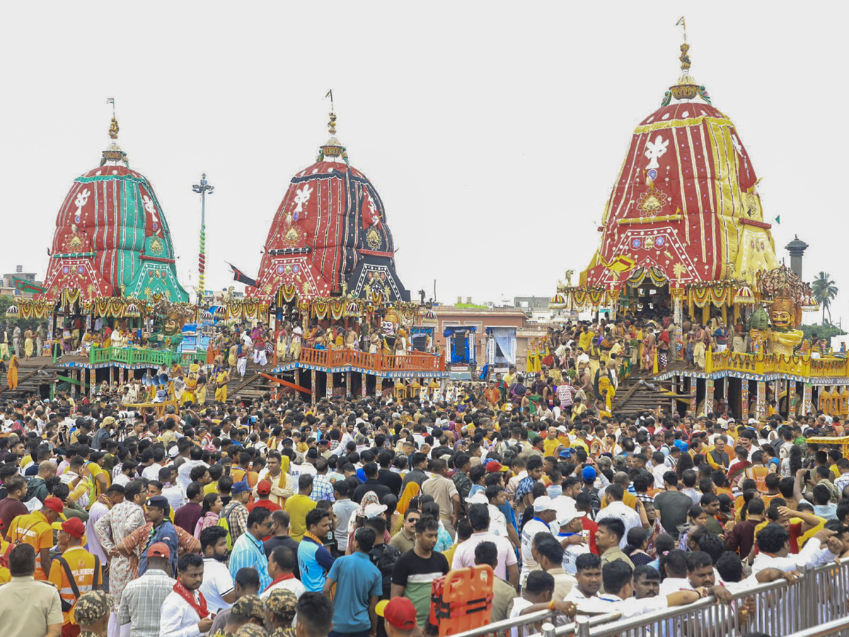 Devotees Gather For Grand Rath Yatra Of Lord Jagannath In Puri Photos14