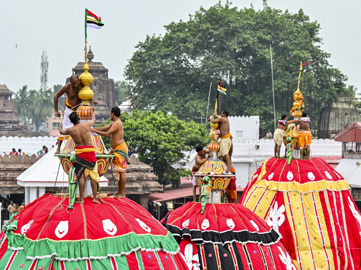Devotees Gather For Grand Rath Yatra Of Lord Jagannath In Puri Photos8