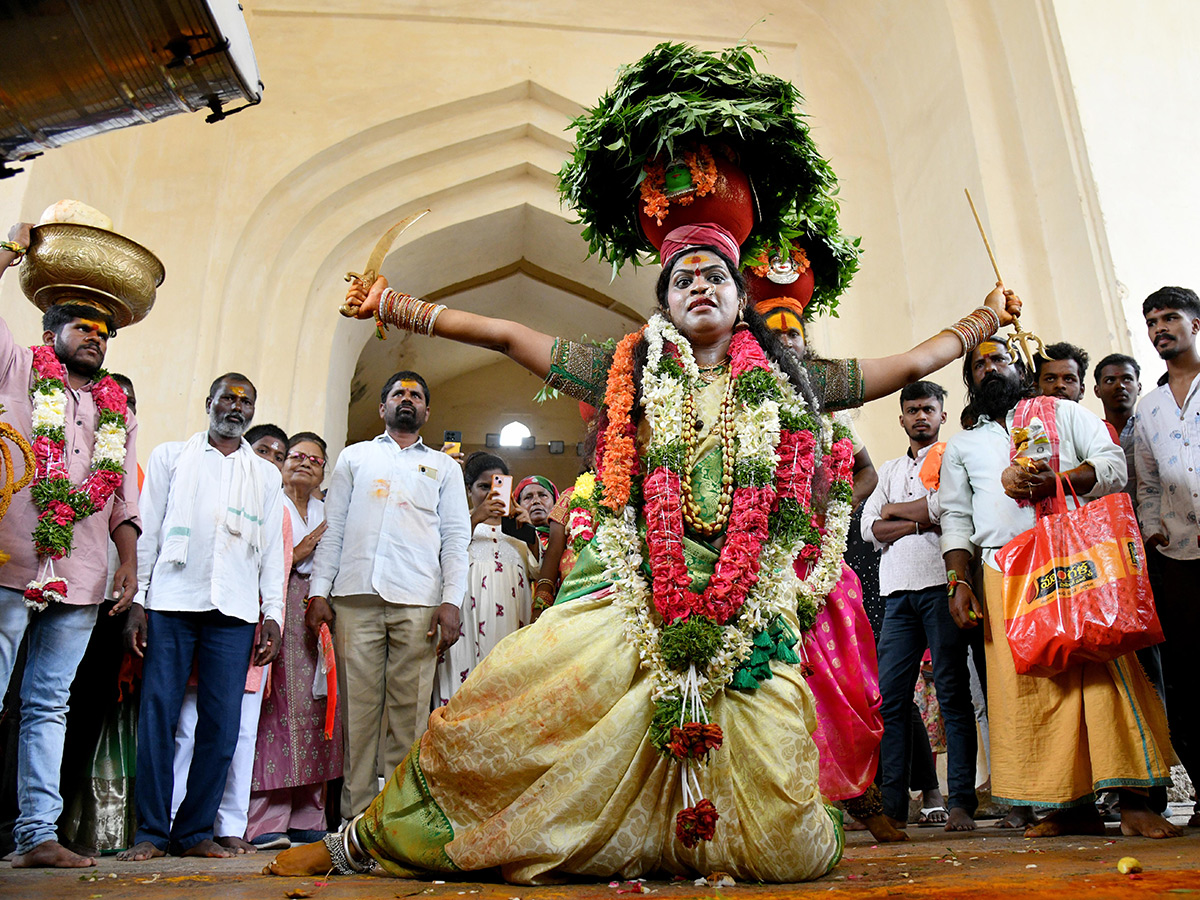 Golconda Ashada Bonalu 2025 Photos13
