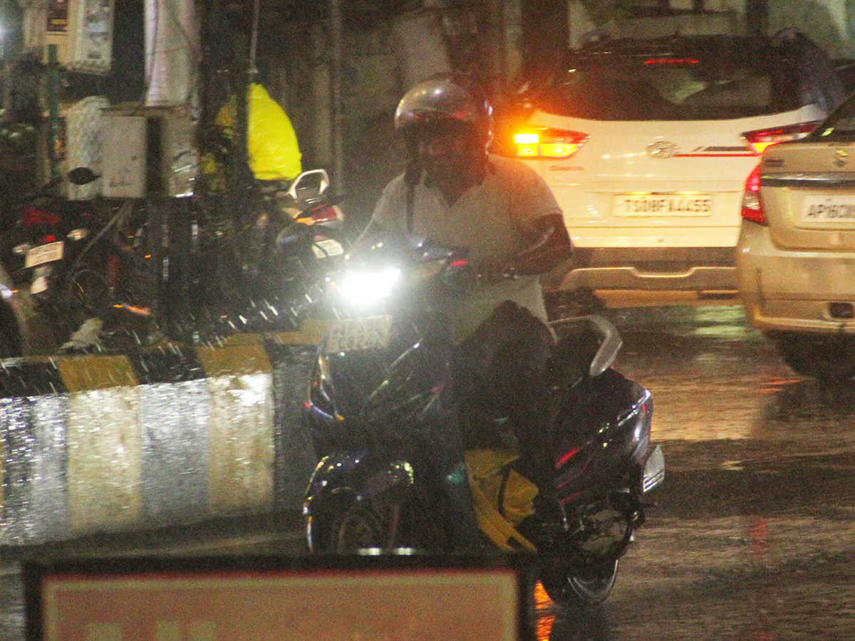heavy rain in vijayawada photos9