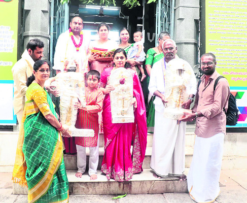బీమాతో ఎస్హెచ్జీ సభ్యులకు ప్రయోజనం1