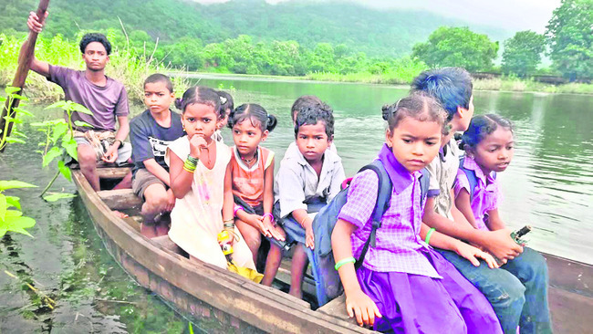ప్రాణాలకు తెగిస్తేనే పాఠాలు 1