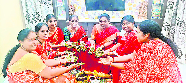 ఆషాఢం వేడుకల వేళ..1