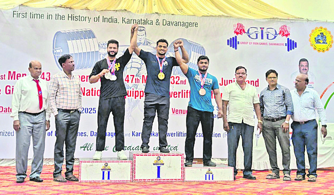 నేడు పానకాల స్వామి ఆలయంలో దీపాలంకరణ
1