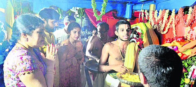మడ్డువలస ప్రాజెక్టు సమీపంలో ఏనుగుల గుంపు1