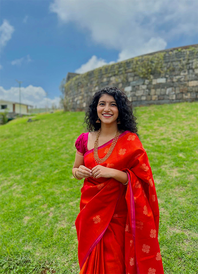 Actress Meetha Raghunath Latest Photos12