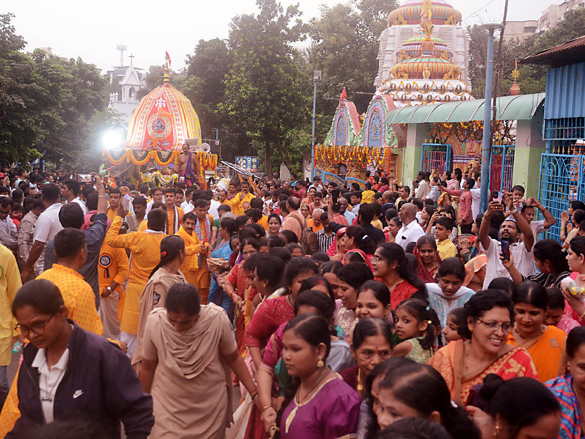 Jagannath Rath Yatra 2025 in Visakhapatnam Photo Gallery2