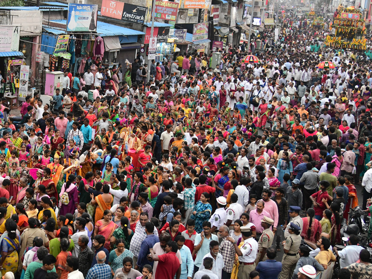 Jagannath Rath Yatra 2025 in Visakhapatnam Photo Gallery5