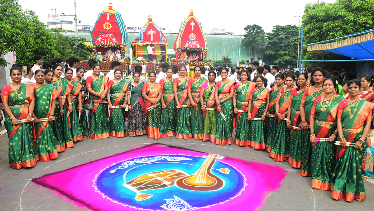Jagannath Rath Yatra 2025 in Visakhapatnam Photo Gallery7