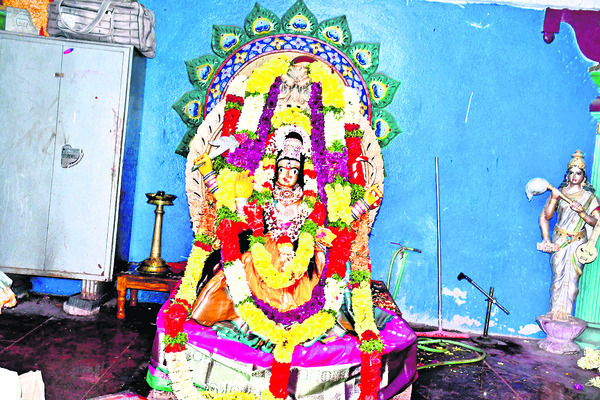 కుల్లా, నిత్యక్లిన్నా క్రమాలలో శ్రీభద్రకాళి1
