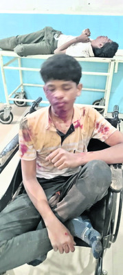 స్కూటీ, బైక్ ఢీ.. 1
