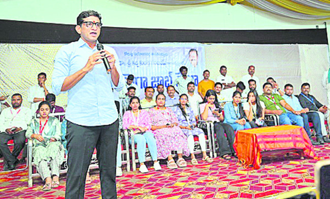 ● యువత చేతిలోనే దేశ భవిత ● కోరుట్ల ఎమ్మెల్యే కల్వకుంట్ల1