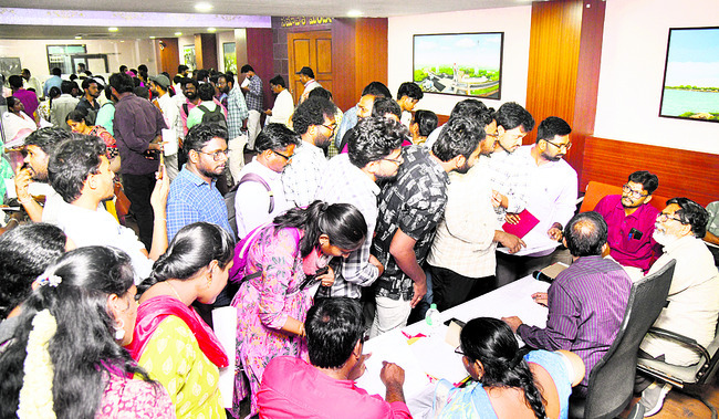 ముగిసిన బదిలీల కౌన్సెలింగ్ 1