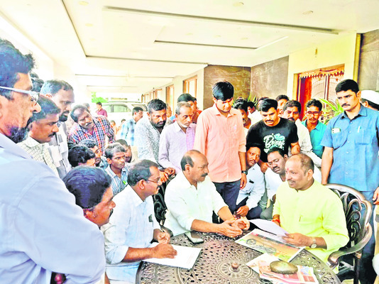 నీటికి కటకట 2