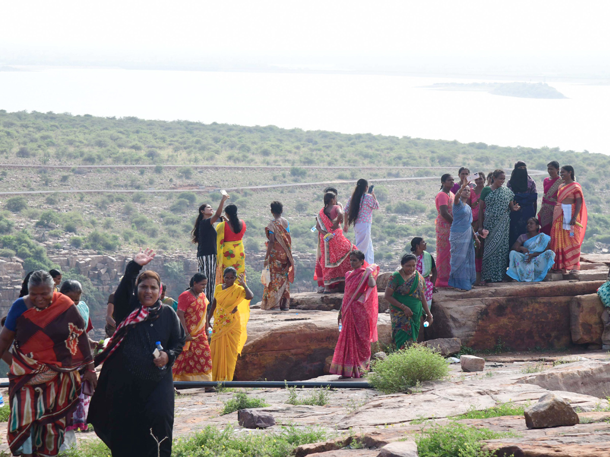 Best Photos of The Week in AP and Telangana Photo Gallery6