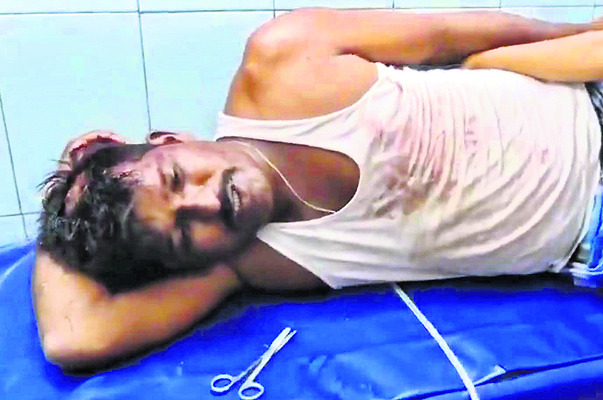 భద్రకాళీ సమేతుడికి  పల్లకీ సేవ   2