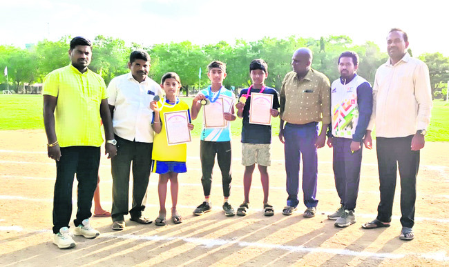 అథ్లెటిక్స్ పోటీల్లో ప్రతిభ
1