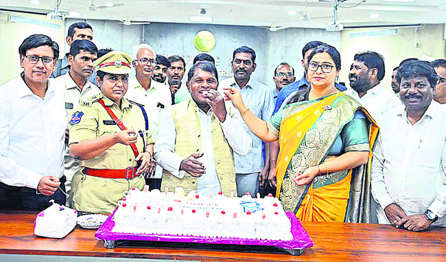 సంక్షేమంలో ముందంజ4