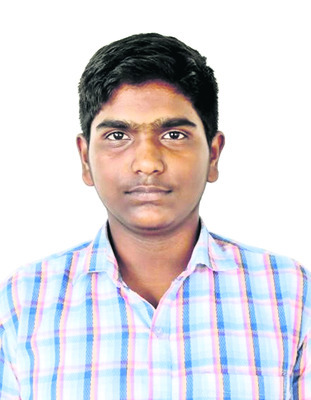 అడ్వాన్స్‌డ్‌లో శశి ముందంజ   2