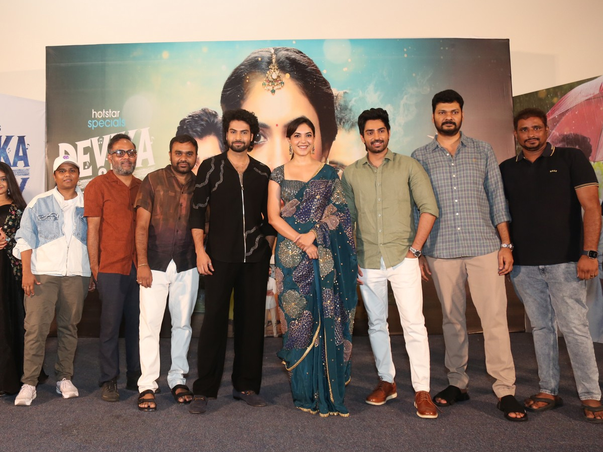 devika and dany movie press meet photos5