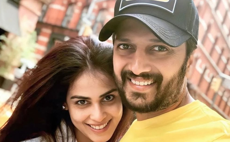 Genelia and Riteish Deshmukh cutest couples Photos8