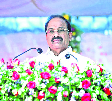 సమగ్రాభివృద్ధి దిశగా..2