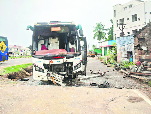 వాహనచోదకుడి మృతి 1