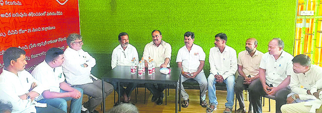 వర్సిటీ ఫుట్బాల్ చాంపియన్ ఎక్సలెన్సియా 2