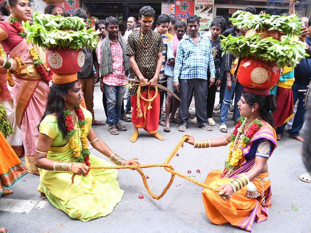 Devotees Gold Bonam Offered to Indrakiladri Durgamma Photos13