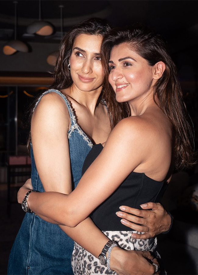 Inside Pragya Kapoor birthday bash Tamannaah Bhatia viral photos6