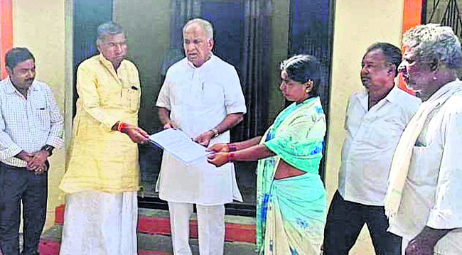 రోడ్ల అభివృద్ధికి ప్రాధాన్యత3