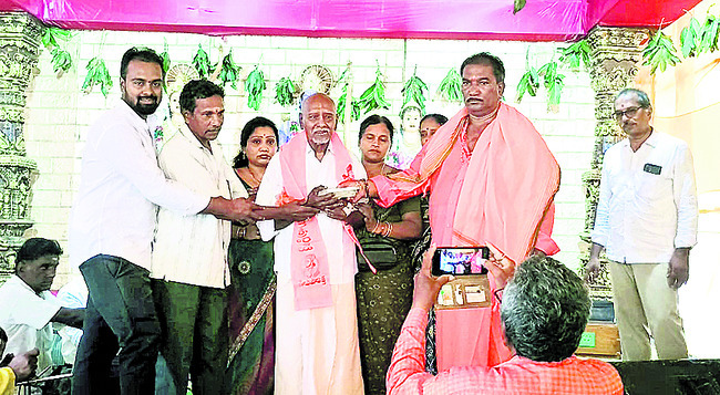 కాపులపై కేసులను తిరగతోడడం కక్ష సాధింపే 2