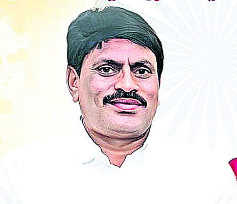 దగాకోరు పాలన...  
3