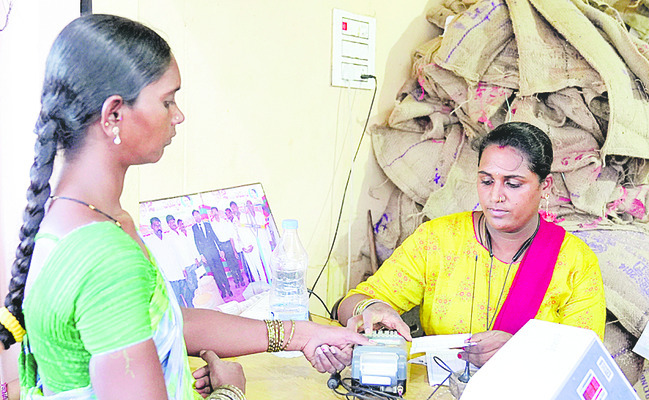 సమస్యలు దృష్టికి తీసుకురండి2
