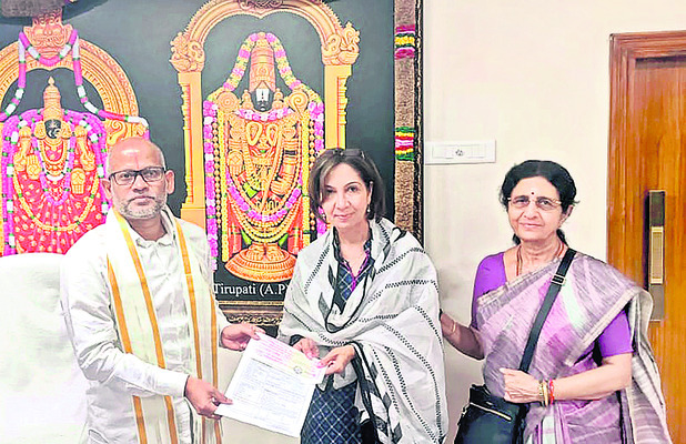 గుర్తు తెలియని వ్యక్తి ఆత్మహత్య 1
