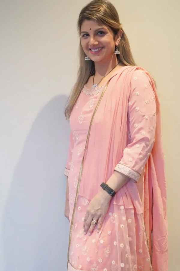 Intresting Facts About Actress Rambha Birthday Special Details Photos11
