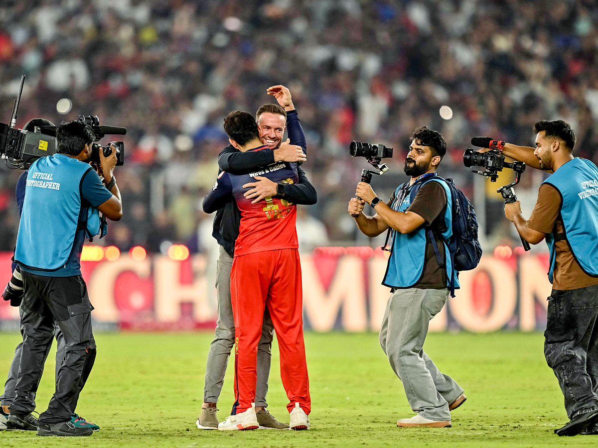 Kohli wins first IPL Title As RCB Beat Punjab Kings in final Photos8