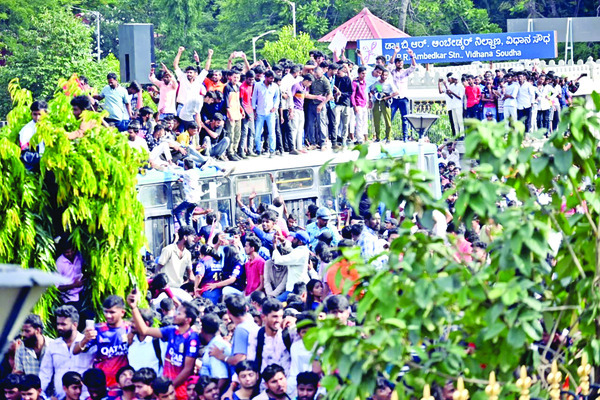 నింగినంటేలా గెలుపు సంబరం2