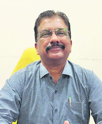 కొత్త కార్డులొస్తున్నాయ్..1