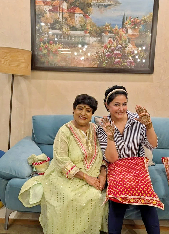 Hina Khan marries Rocky Jaiswal in an intimate ceremony amid cancer battle Photos18