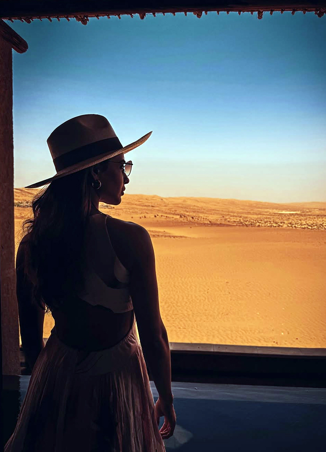 Samantha's Dubai tour viral photos get millions of likes2