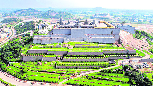 హామీల అమలెప్పుడు సారూ..1